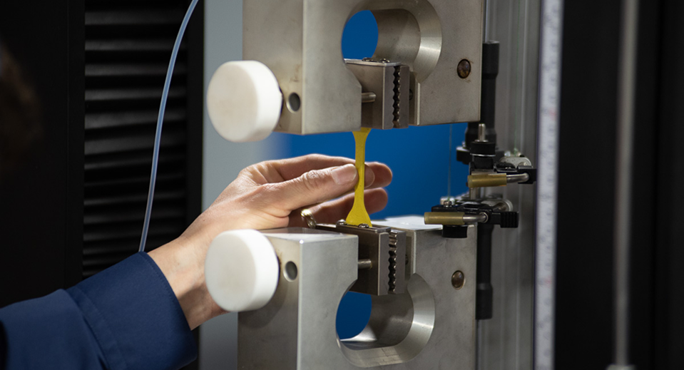 rubber-testing-labs-stretch-test.jpg Rubber Testing Services